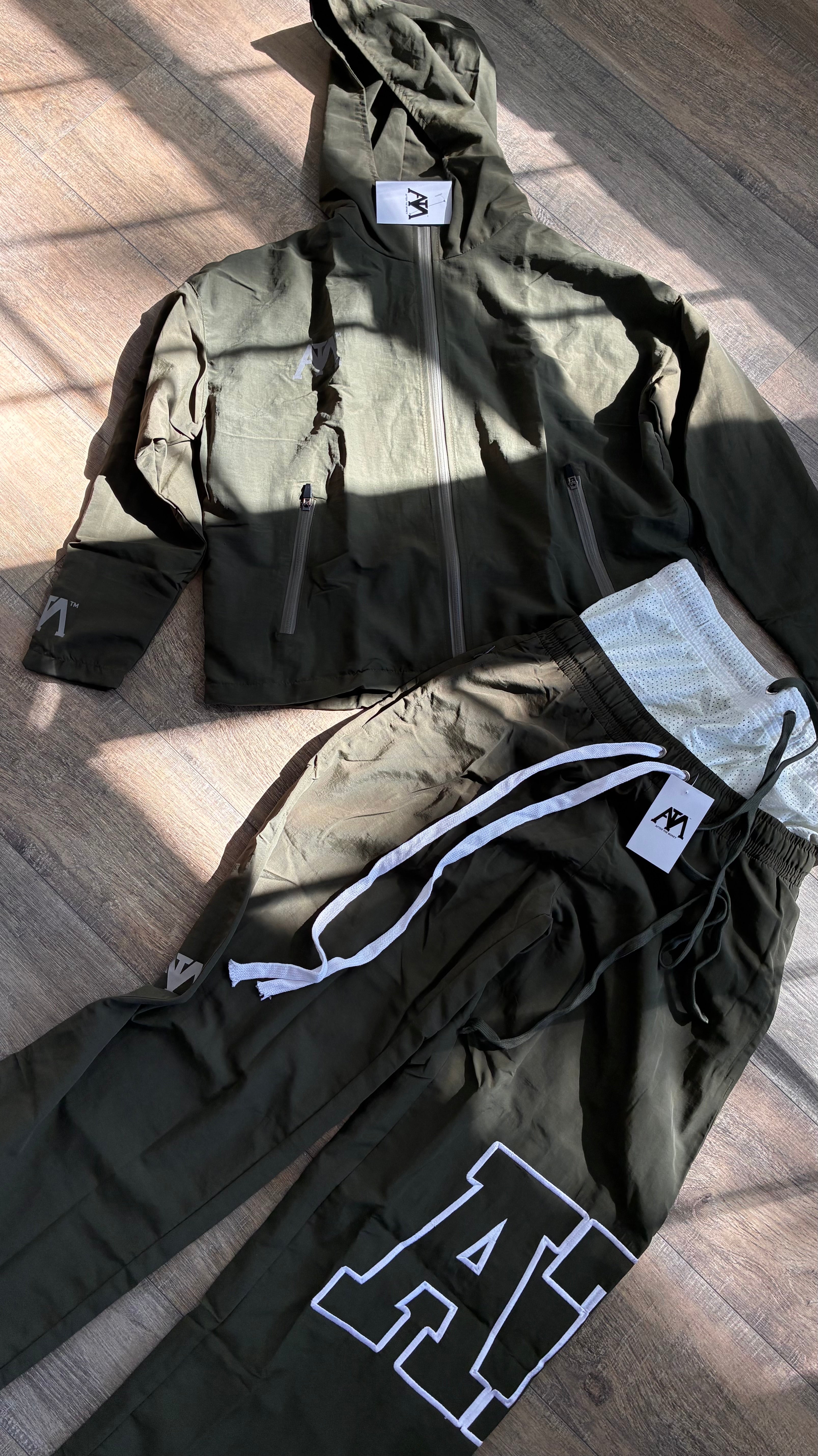Atm Reflective Baggy Sets